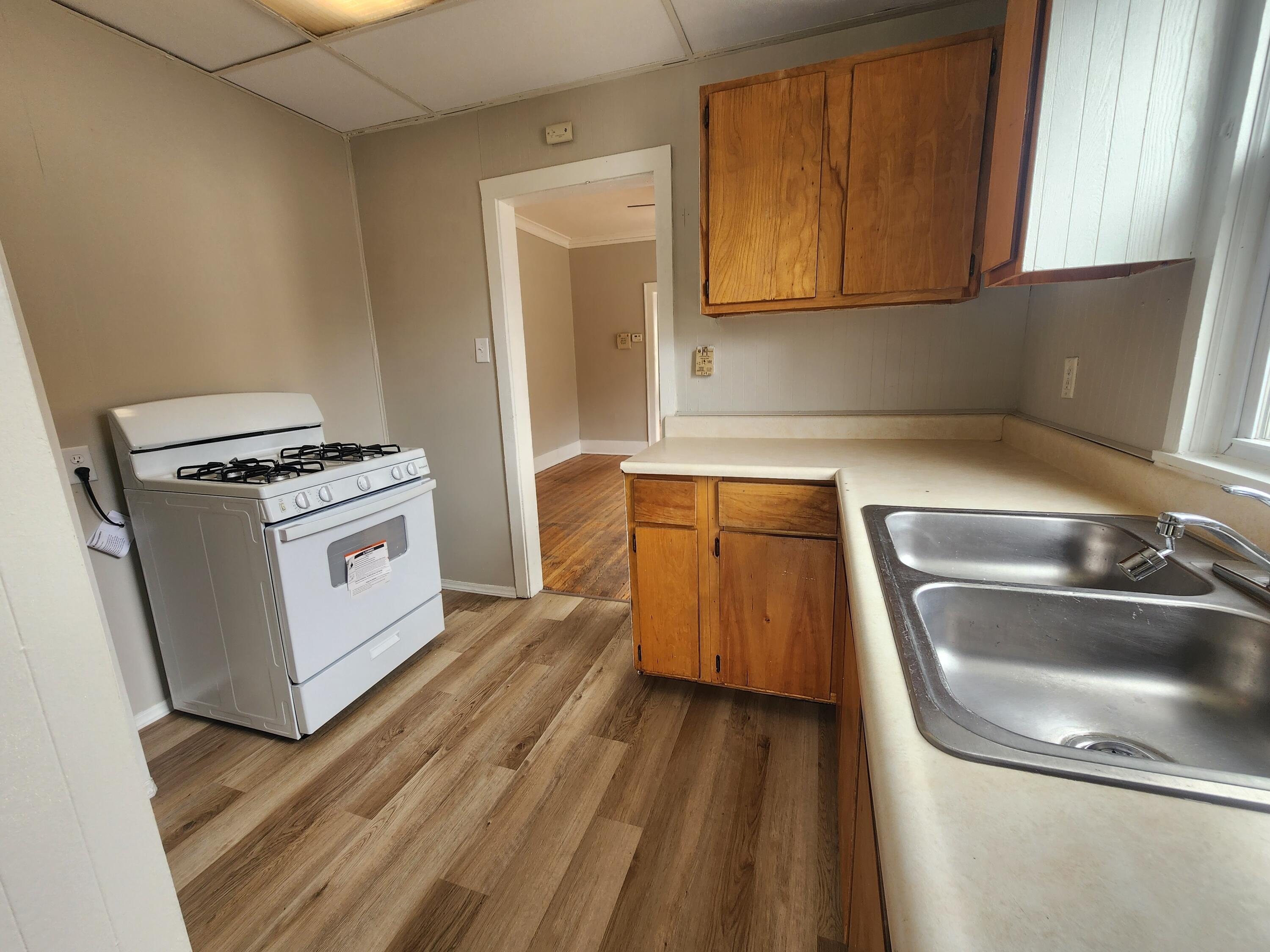 934 Field Street Hammond, IN 46320 - Photo 11 of 18 3000x2250