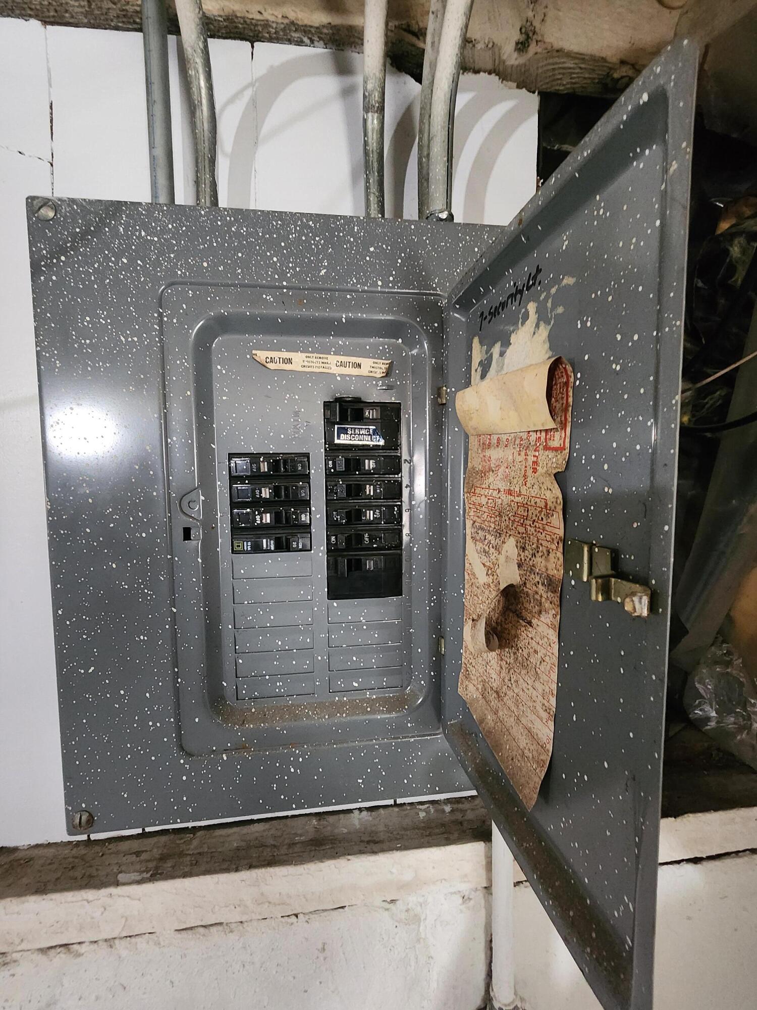 934 Field Street Hammond, IN 46320 - Photo 17 of 18 1500x2000