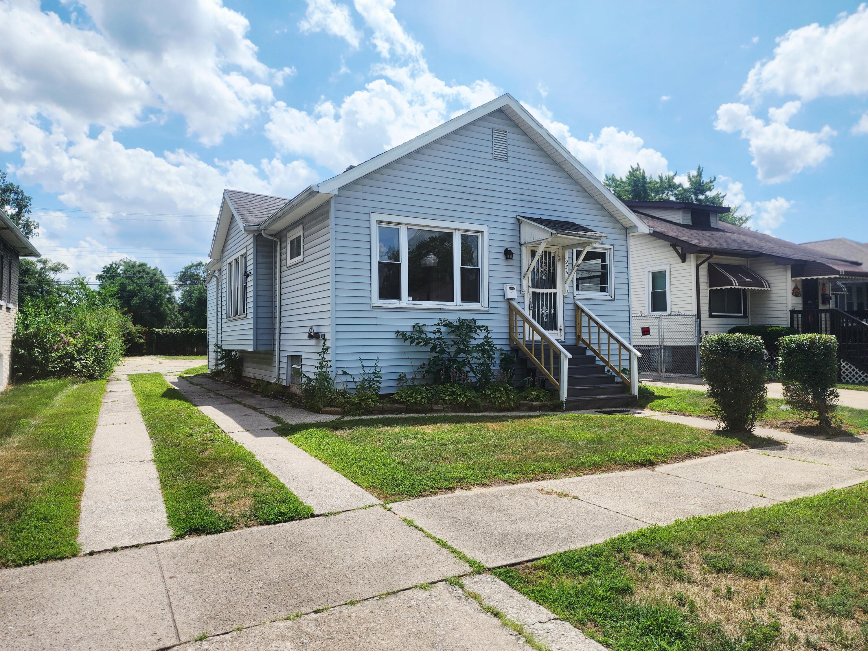 934 Field Street Hammond, IN 46320 - Photo 2 of 18 3000x2250