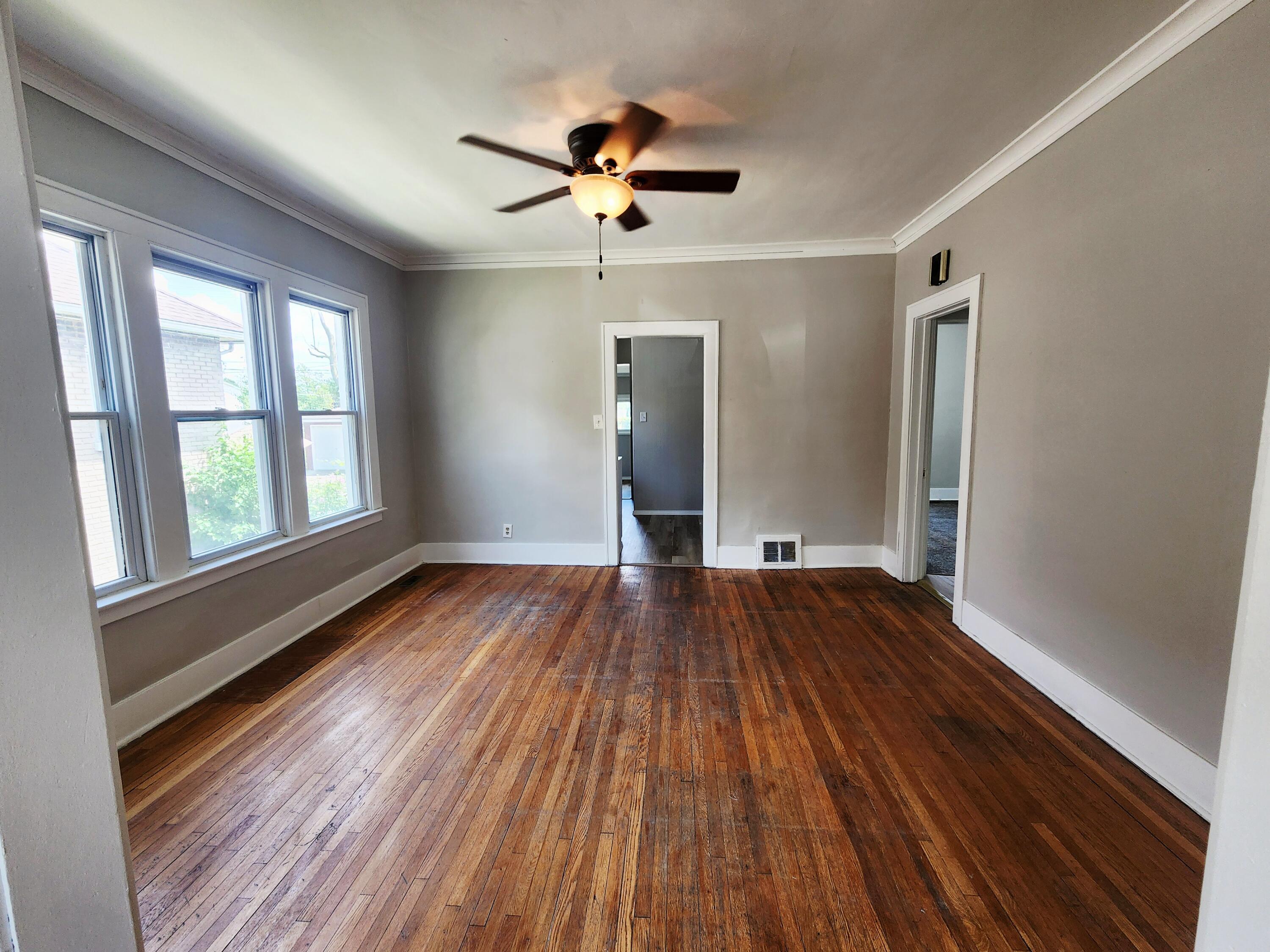 934 Field Street Hammond, IN 46320 - Photo 6 of 18 3000x2250