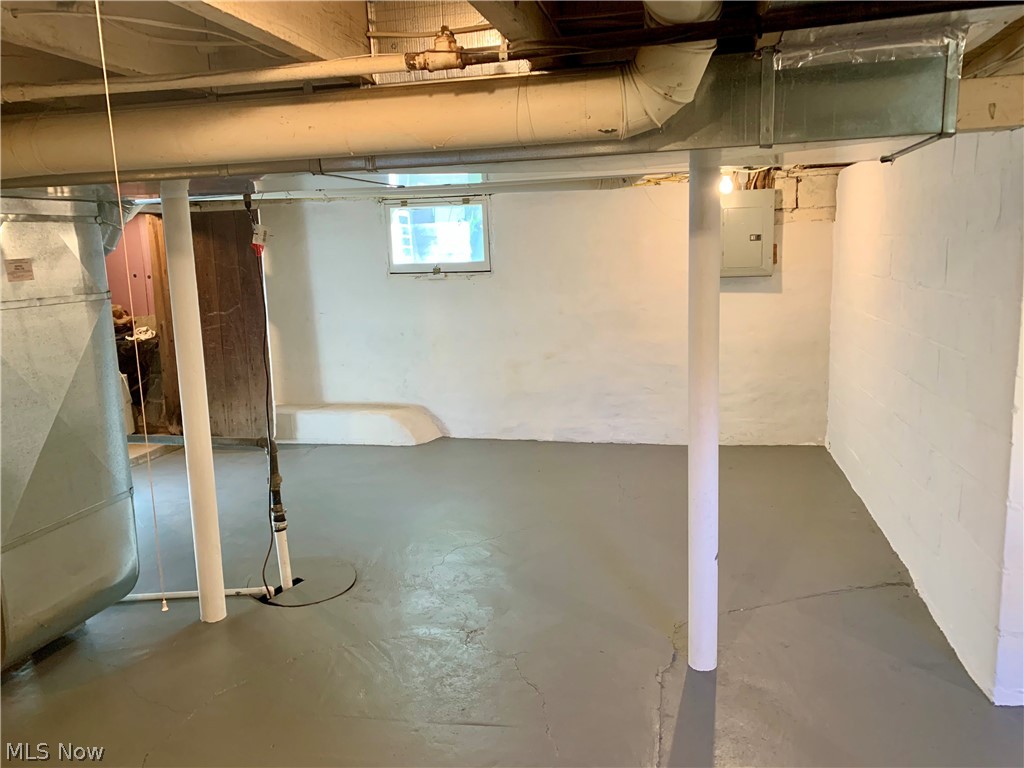 5469 Kennedy Ridge Road North Olmsted, OH 44070 - Photo 17 of 19 Clean basement with plenty of storage