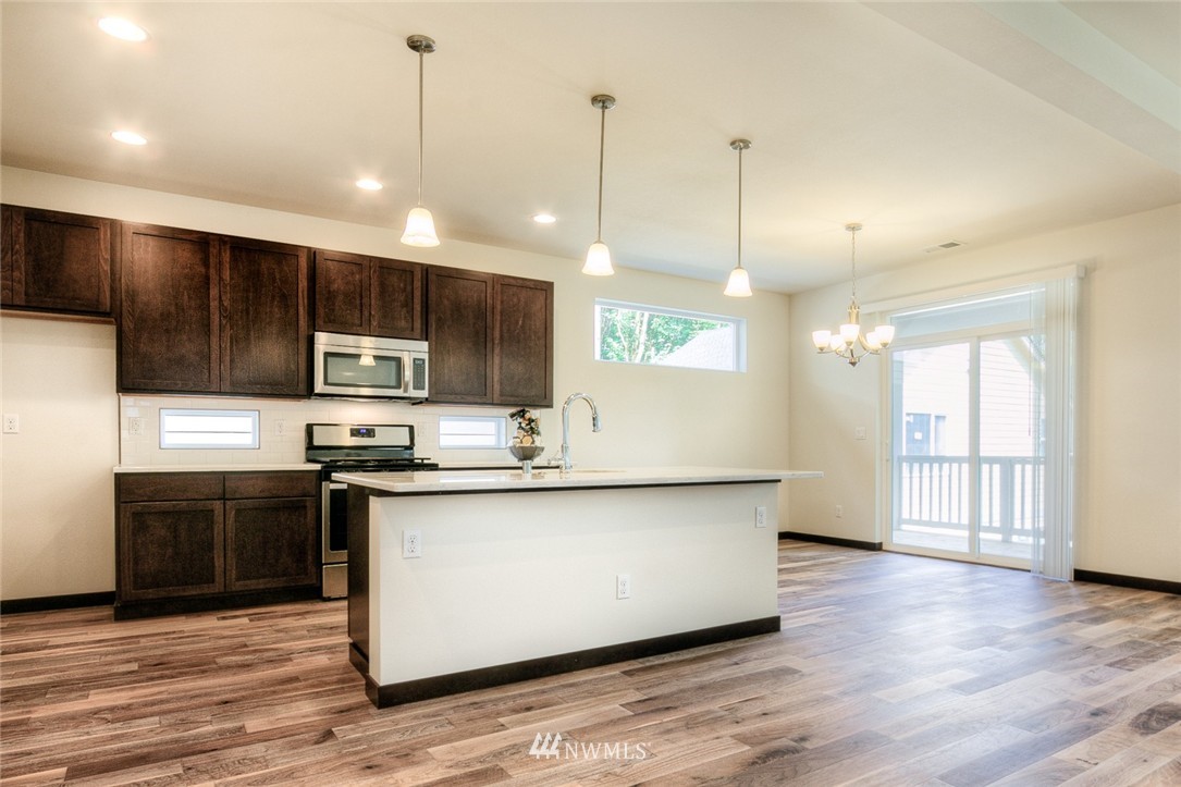 17621 3rd Avenue Southeast, Unit 17 Bothell, WA 98012 - Photo 5 of 10 Gallery Image 5