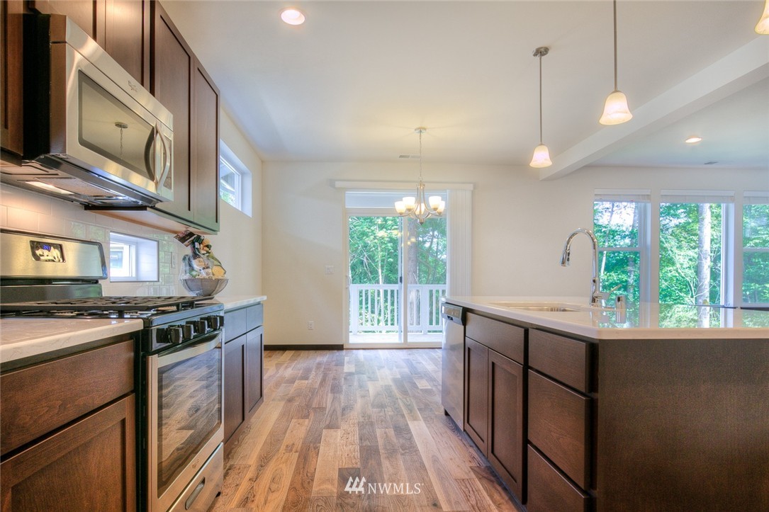 17621 3rd Avenue Southeast, Unit 17 Bothell, WA 98012 - Photo 6 of 10 Gallery Image 6