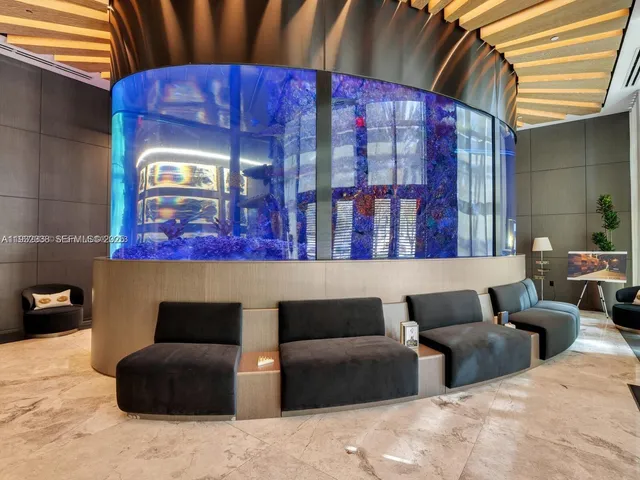 $9,500 | 1451 Brickell Avenue, Unit 2505, Miami, FL 33131