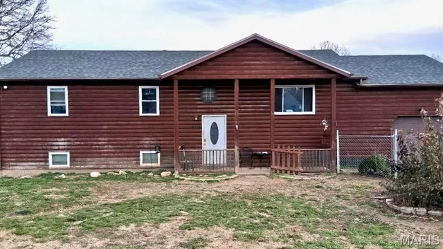 $215,000 | 16580 Titan Road, St. Robert, MO 65584