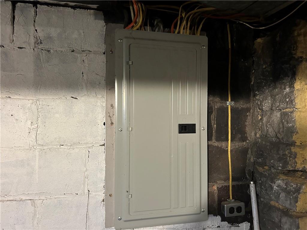 25 East Craig Street Uniontown, PA 15401 - Photo 16 of 18