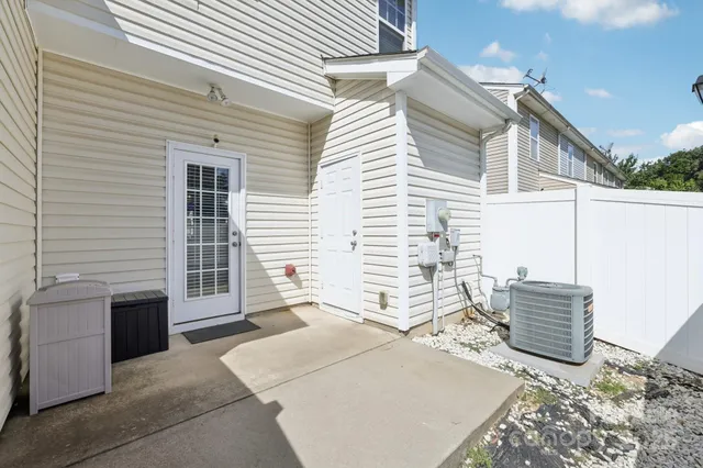 $275,000 | 12720 Livengood Lane, Charlotte, NC 28269