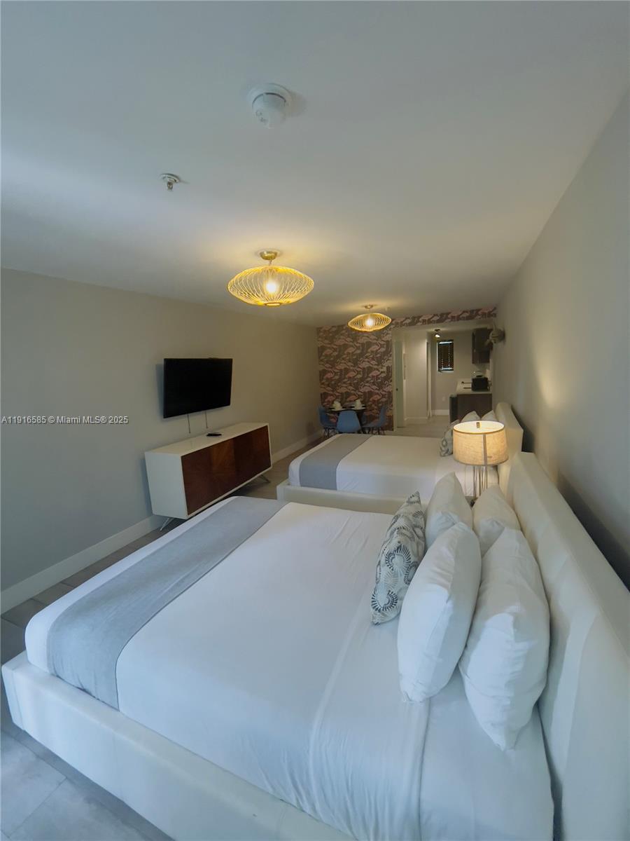 6755 Harding Avenue, Unit 817 Miami Beach, FL 33141 - Photo 4 of 8