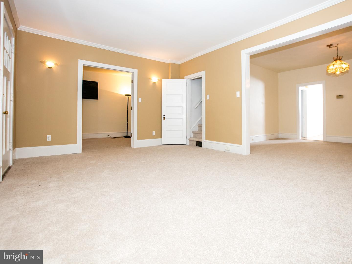 48 Lafayette Road Audubon, NJ 08106 - Photo 9 of 24 Gallery Image 9