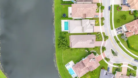 $1,100,000 | 8259 Grand Prix Lane, Boynton Beach, FL 33472