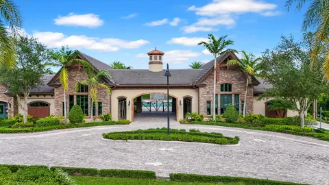 $1,100,000 | 8259 Grand Prix Lane, Boynton Beach, FL 33472