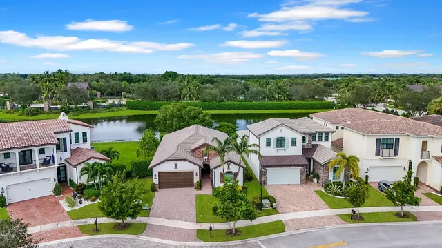 $1,100,000 | 8259 Grand Prix Lane, Boynton Beach, FL 33472