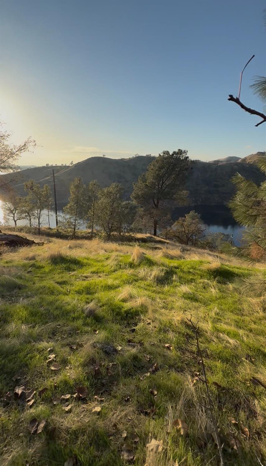 27320 Aqua Vista Road Friant, CA 93626 - Photo 8 of 47 a view of an ocean