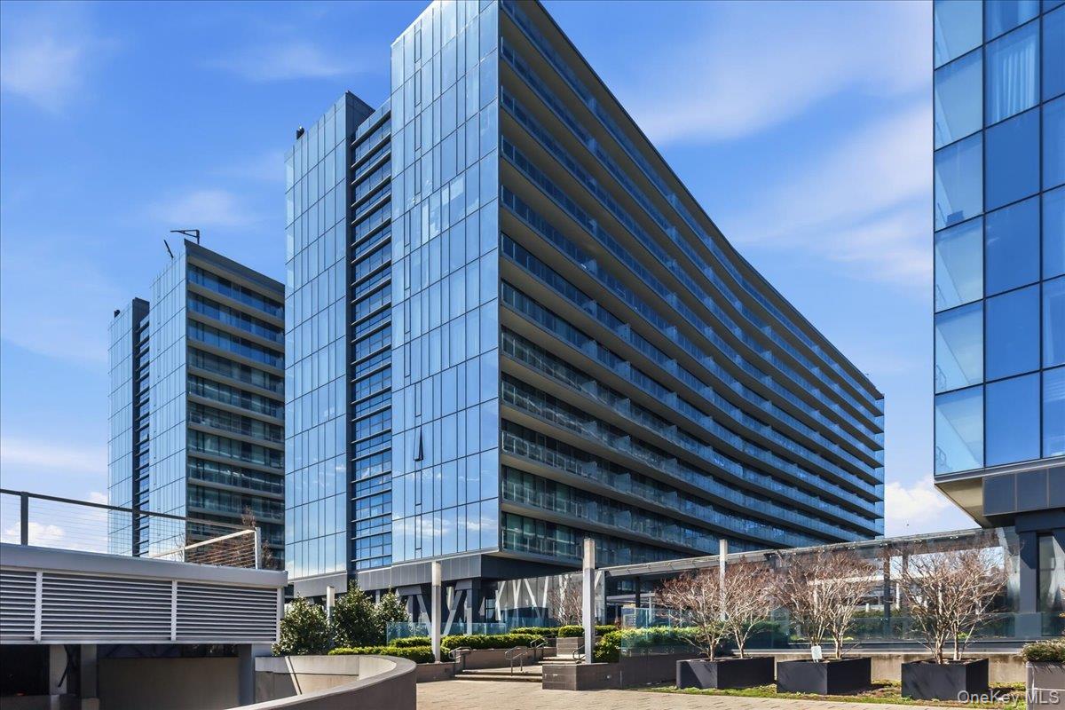 131-03 40 Road, Unit 9N Queens, NY 11354 - Photo 1 of 19