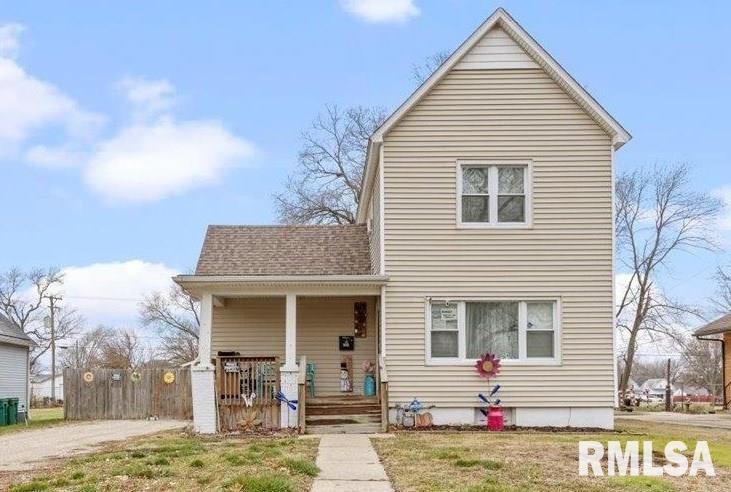1615 North 10th Street Springfield, IL 62702 - Photo 1 of 32