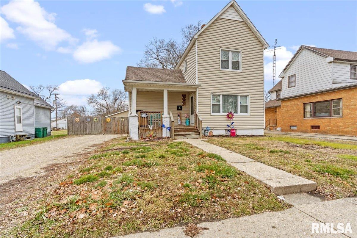 1615 North 10th Street Springfield, IL 62702 - Photo 3 of 32