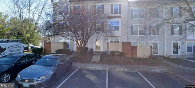 $359,900 | 7922 Otter Cove Court, Montgomery Village, MD 20886