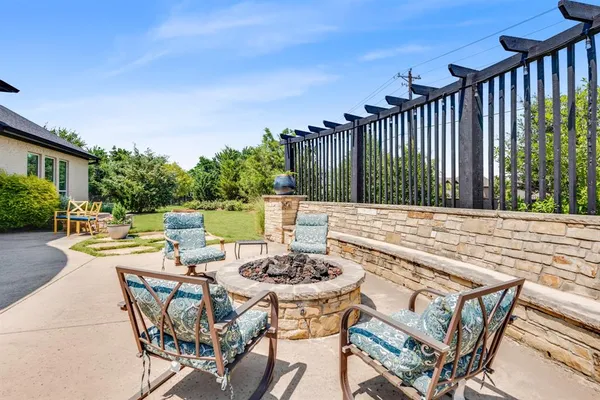 $1,775,000 | 125 Kyle Court, Double Oak, TX 75077