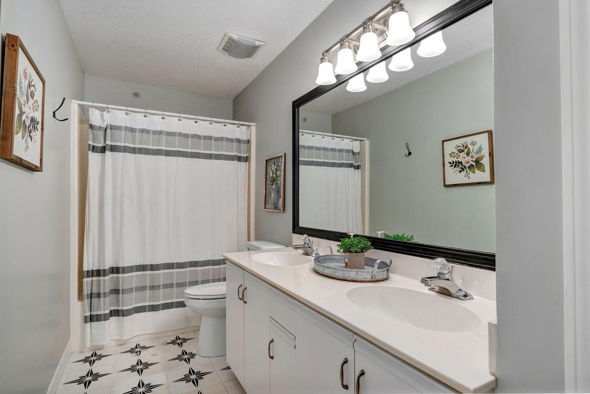 595 Timbercreek Road, Unit J101 Branson, MO 65616 - Photo 10 of 31 595 Timbercreek Rd J101-20
