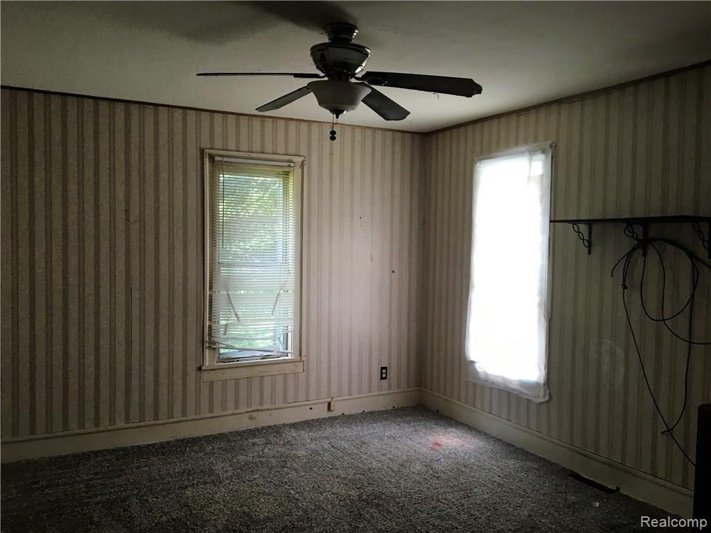 1149 Carleton Rockwood Road Carleton, MI 48117 - Photo 25 of 28 Master bedroom.jpg