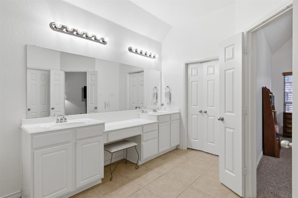 7764 Lancaster Gate Frisco, TX 75035 - Photo 10 of 21