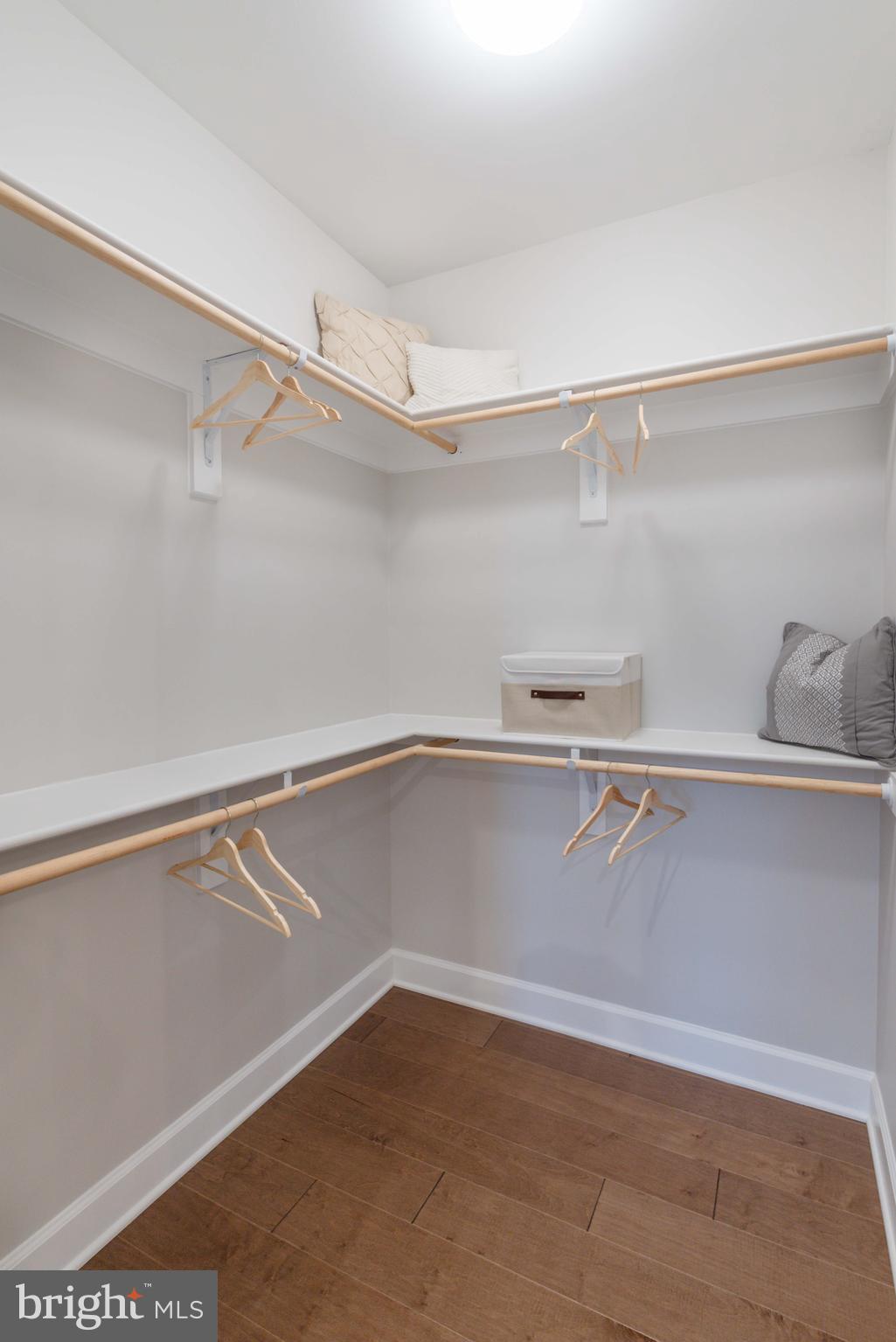 43041 Greeley Square Ashburn, VA 20148 - Photo 14 of 27