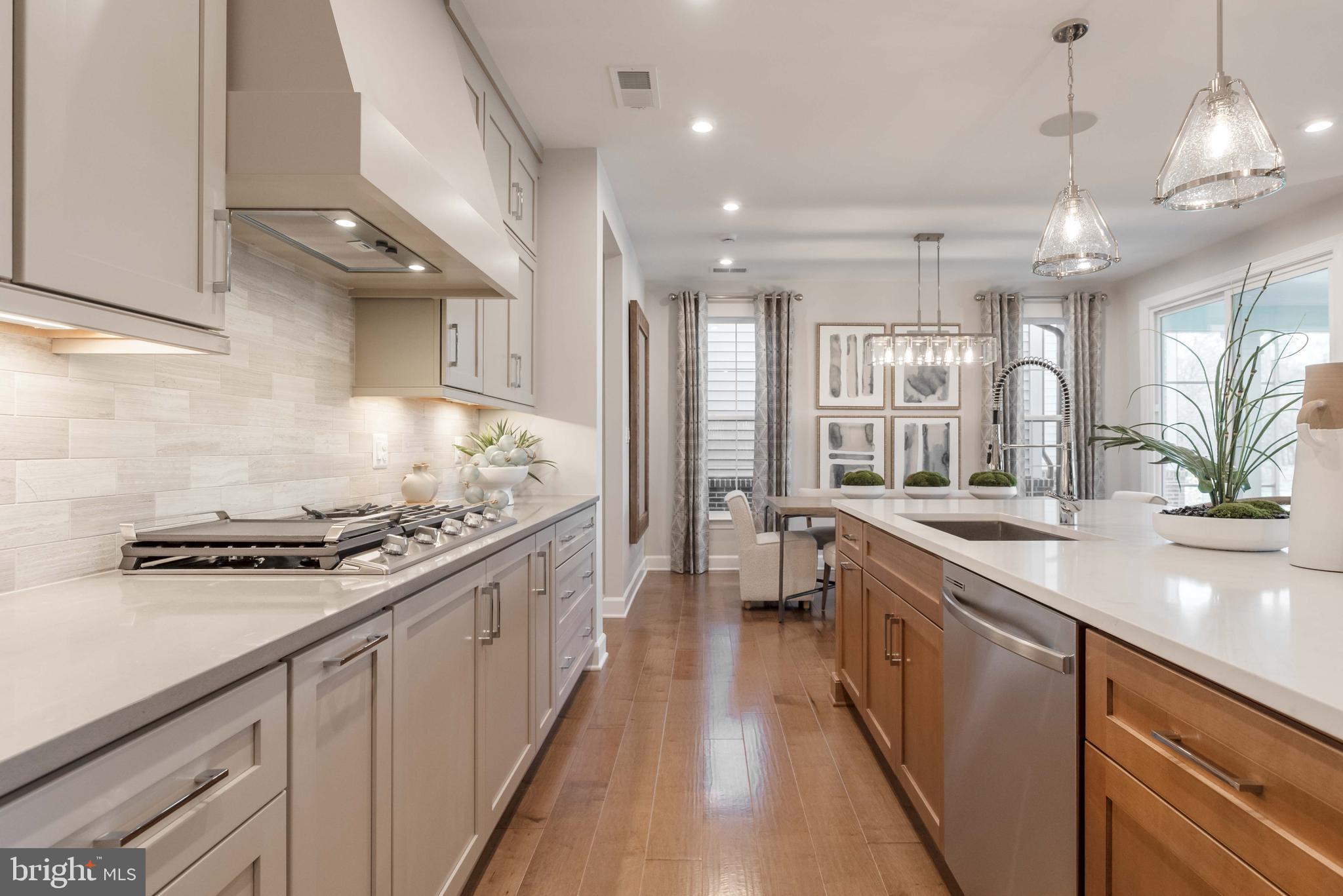 43041 Greeley Square Ashburn, VA 20148 - Photo 2 of 27