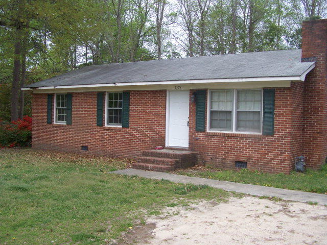 1109 Richmond Road Rockingham, NC 28379 - Photo 1 of 1 1109 Richmond Road