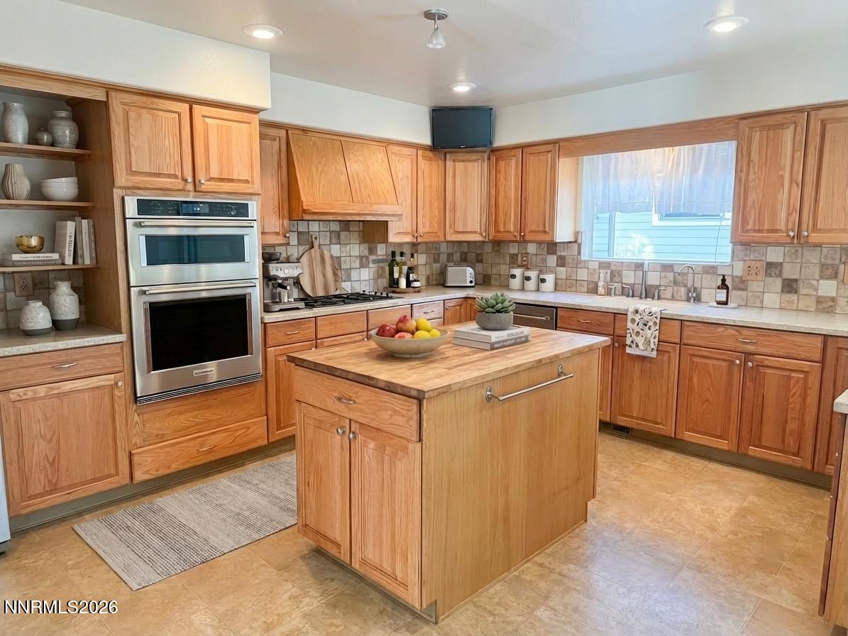 3678 Brighton Way Reno, NV 89509 - Photo 10 of 48 collov-ai_20260309151610_6q3kcn