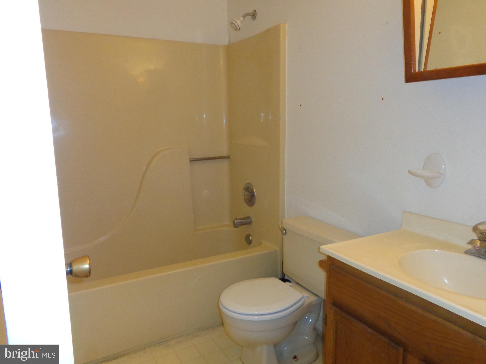 88 Long View Road Linden, VA 22642 - Photo 10 of 30 Bath