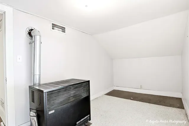 $249,900 | 814 North River Road, McHenry, IL 60051