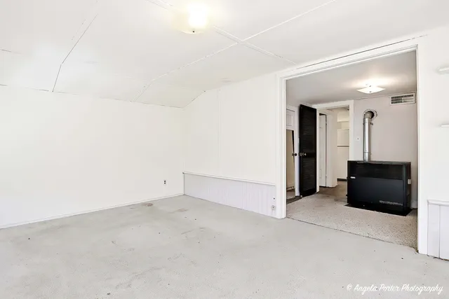 $249,900 | 814 North River Road, McHenry, IL 60051