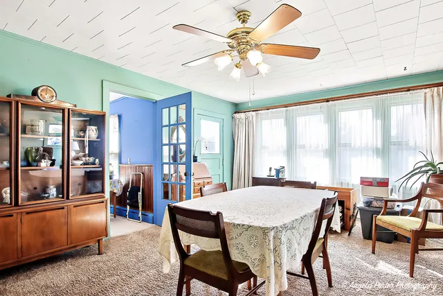 $249,900 | 814 North River Road, McHenry, IL 60051