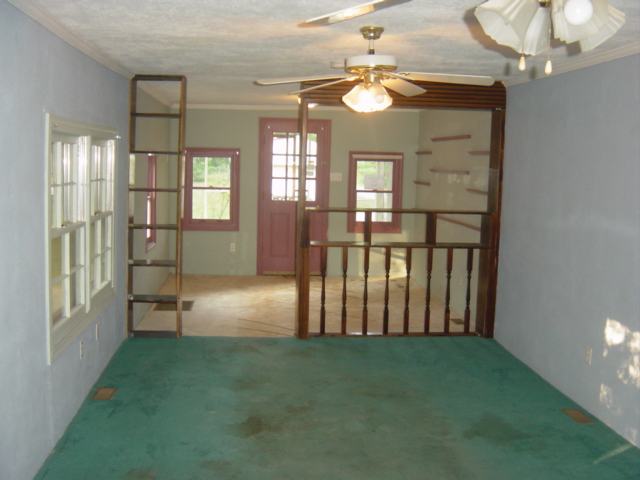 211 Becky Gibson Road Greer, SC 29651 - Photo 5 of 15