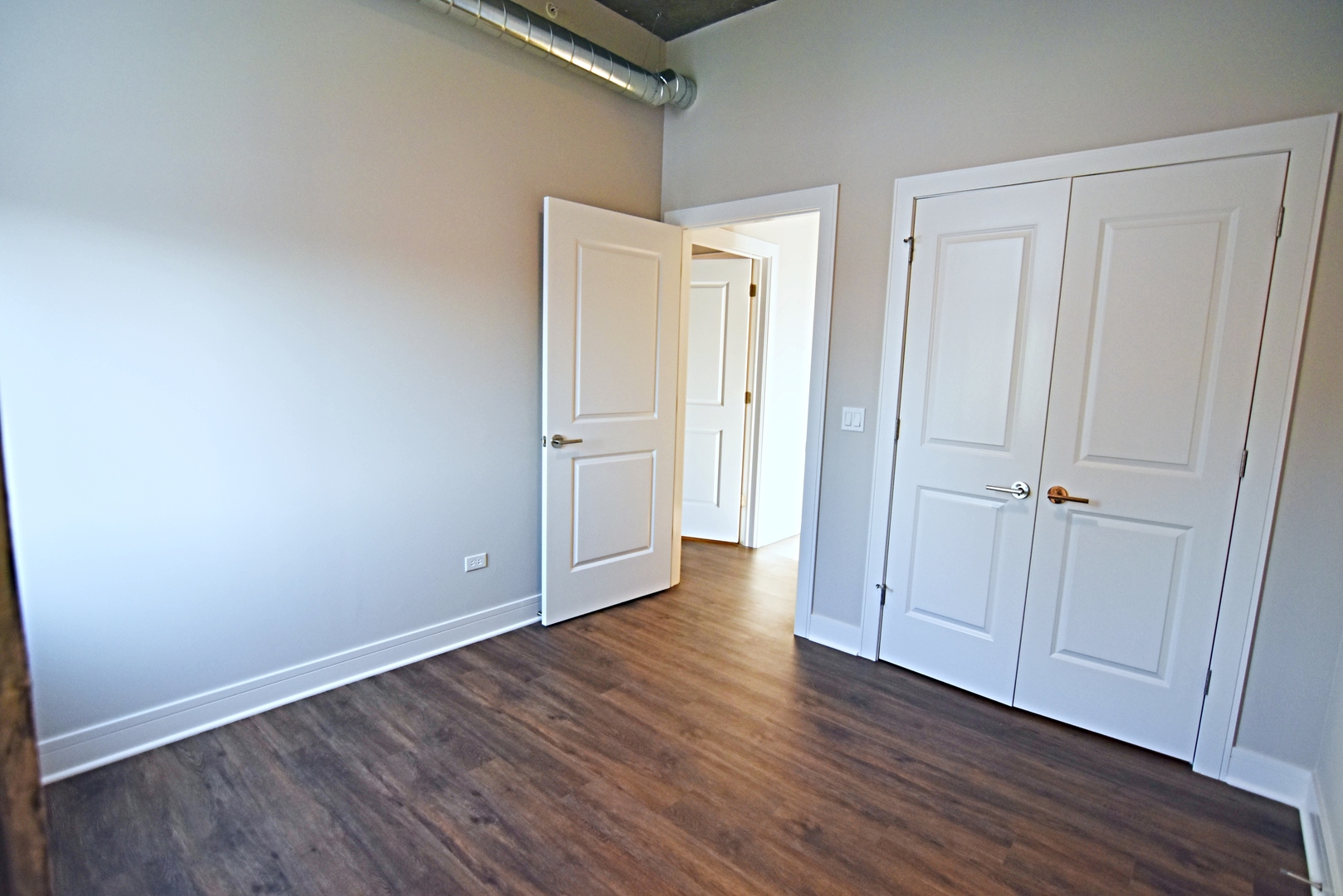 3833 North Broadway, Unit 512 Chicago, IL 60613 - Photo 8 of 12