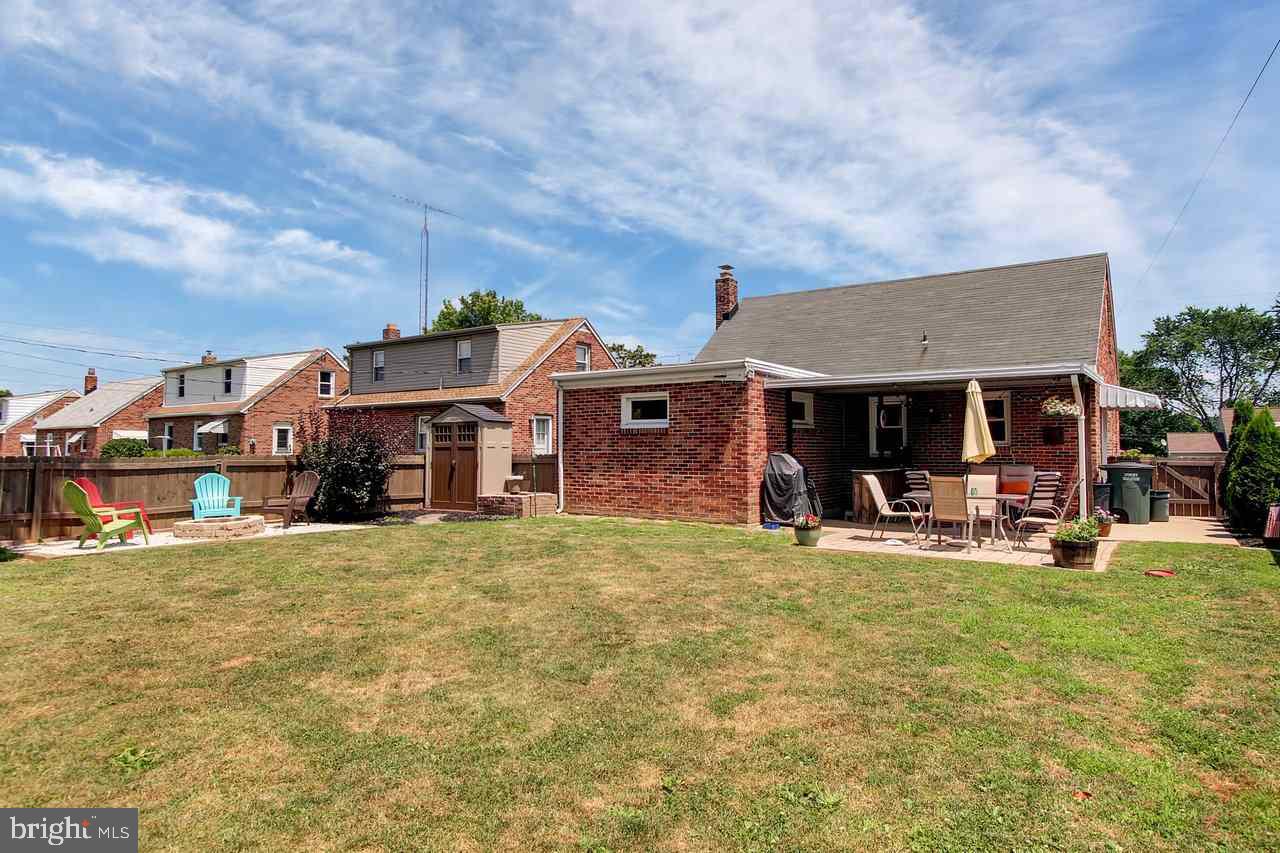 344 Edgewood Road York, PA 17402 - Photo 22 of 25 Gallery Image 22