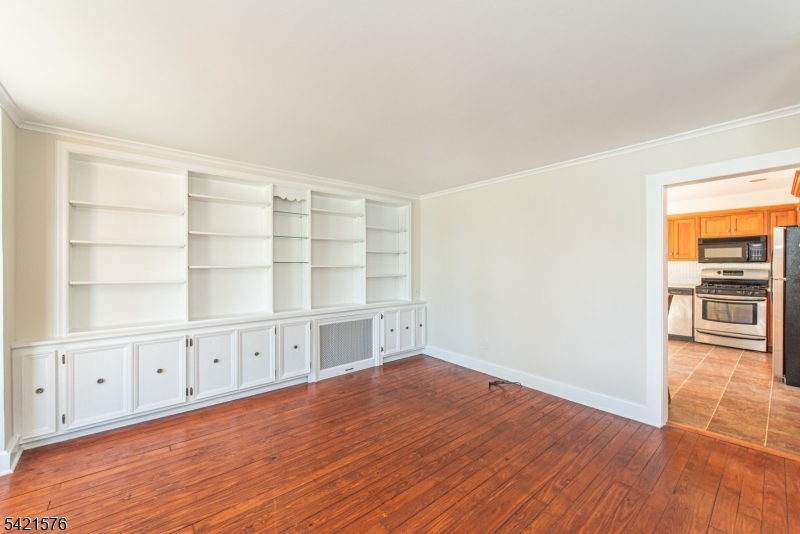 10 Butler Pass Mount Tabor, NJ 07878 - Photo 8 of 19