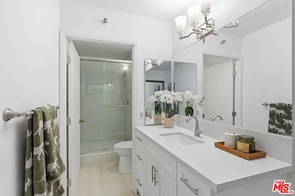 $599,000 | 600 West 9th Street, Unit 513, Los Angeles, CA 90015