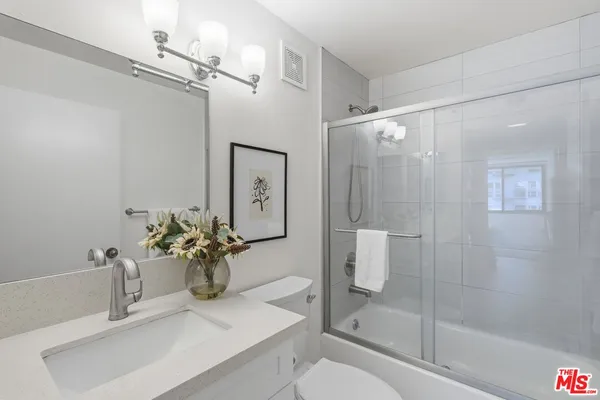$599,000 | 600 West 9th Street, Unit 513, Los Angeles, CA 90015