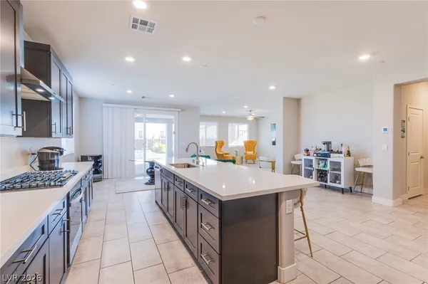 $950,000 | 1913 Turner Cv Court, North Las Vegas, NV 89084