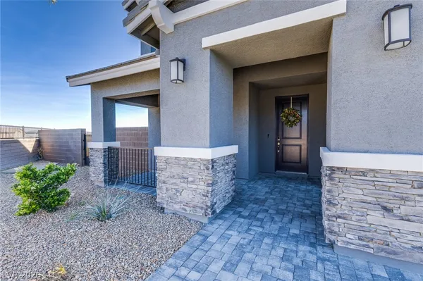 $950,000 | 1913 Turner Cv Court, North Las Vegas, NV 89084