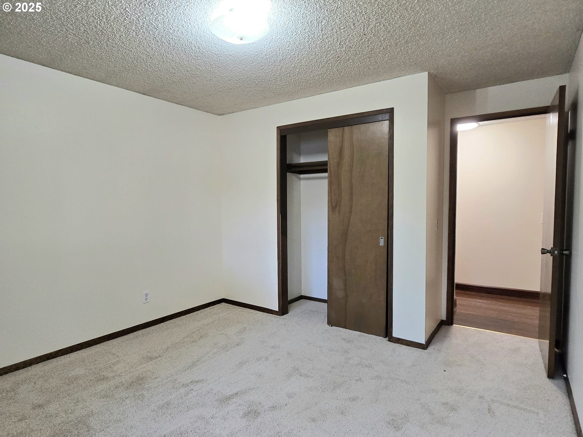 20675 Southwest Rosa Drive Beaverton, OR 97078 - Photo 24 of 40 an empty room with closet