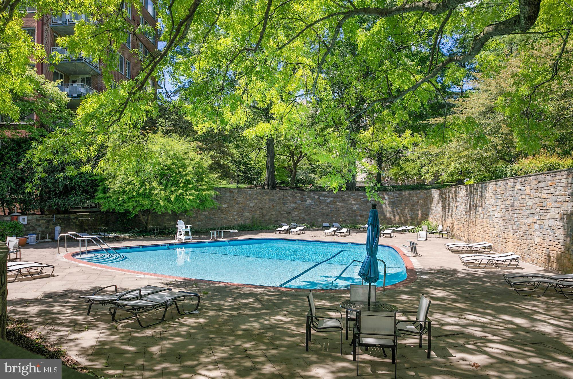 4000 Tunlaw Road Northwest, Unit 418 Washington, DC 20007 - Photo 18 of 40 Outdoor Pool