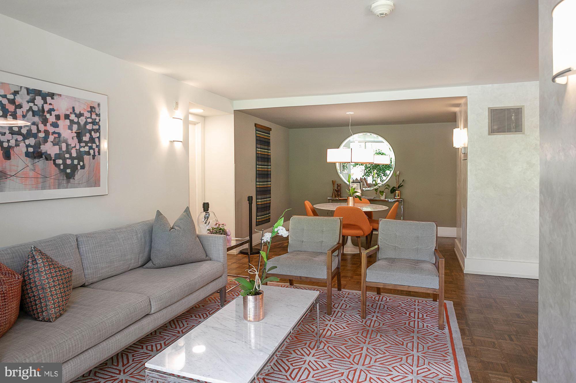 4000 Tunlaw Road Northwest, Unit 418 Washington, DC 20007 - Photo 27 of 40 Common Sitting Area