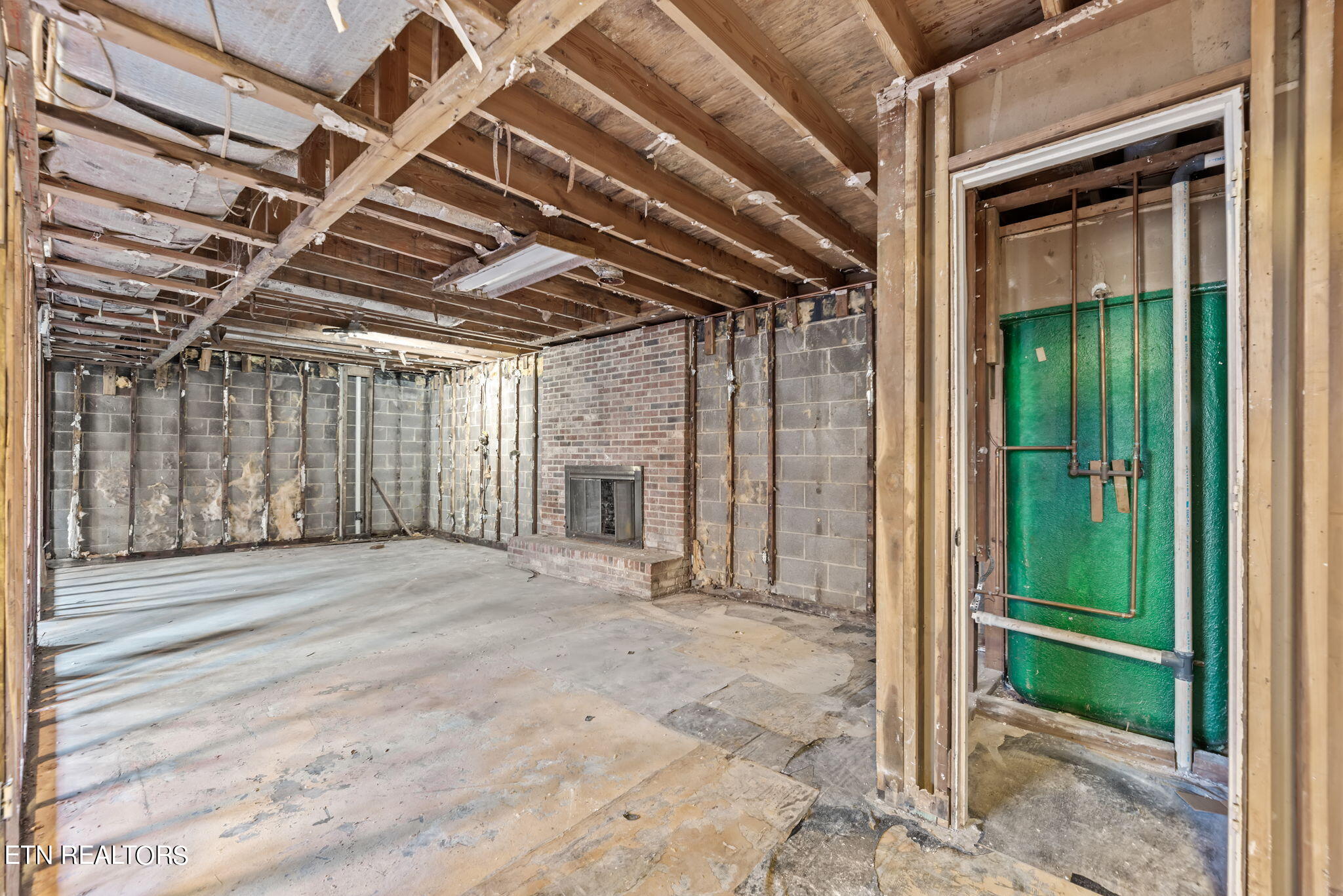 234 Gum Hollow Road Oak Ridge, TN 37830 - Photo 20 of 31 20-web-or-mls-GmHllw234 (72)