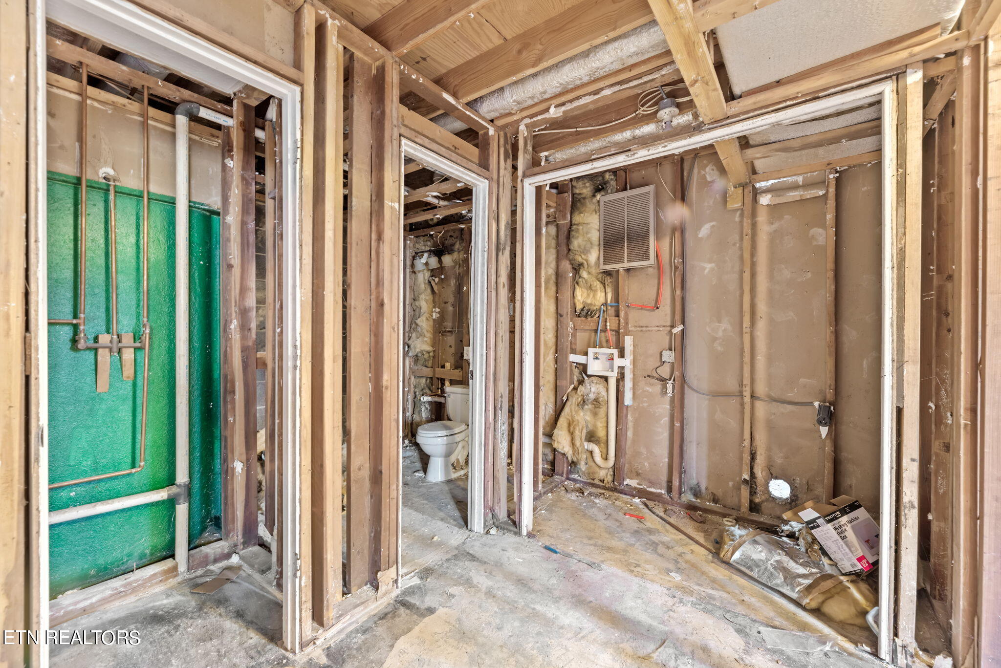 234 Gum Hollow Road Oak Ridge, TN 37830 - Photo 21 of 31 21-web-or-mls-GmHllw234 (75)