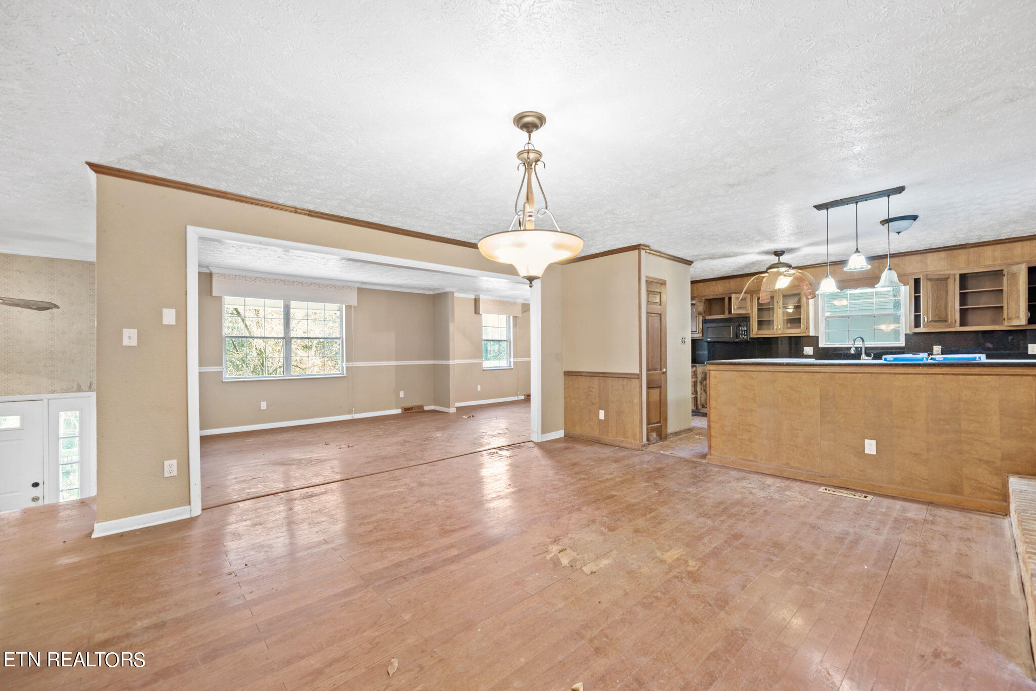 234 Gum Hollow Road Oak Ridge, TN 37830 - Photo 6 of 31 6-web-or-mls-GmHllw234 (21)