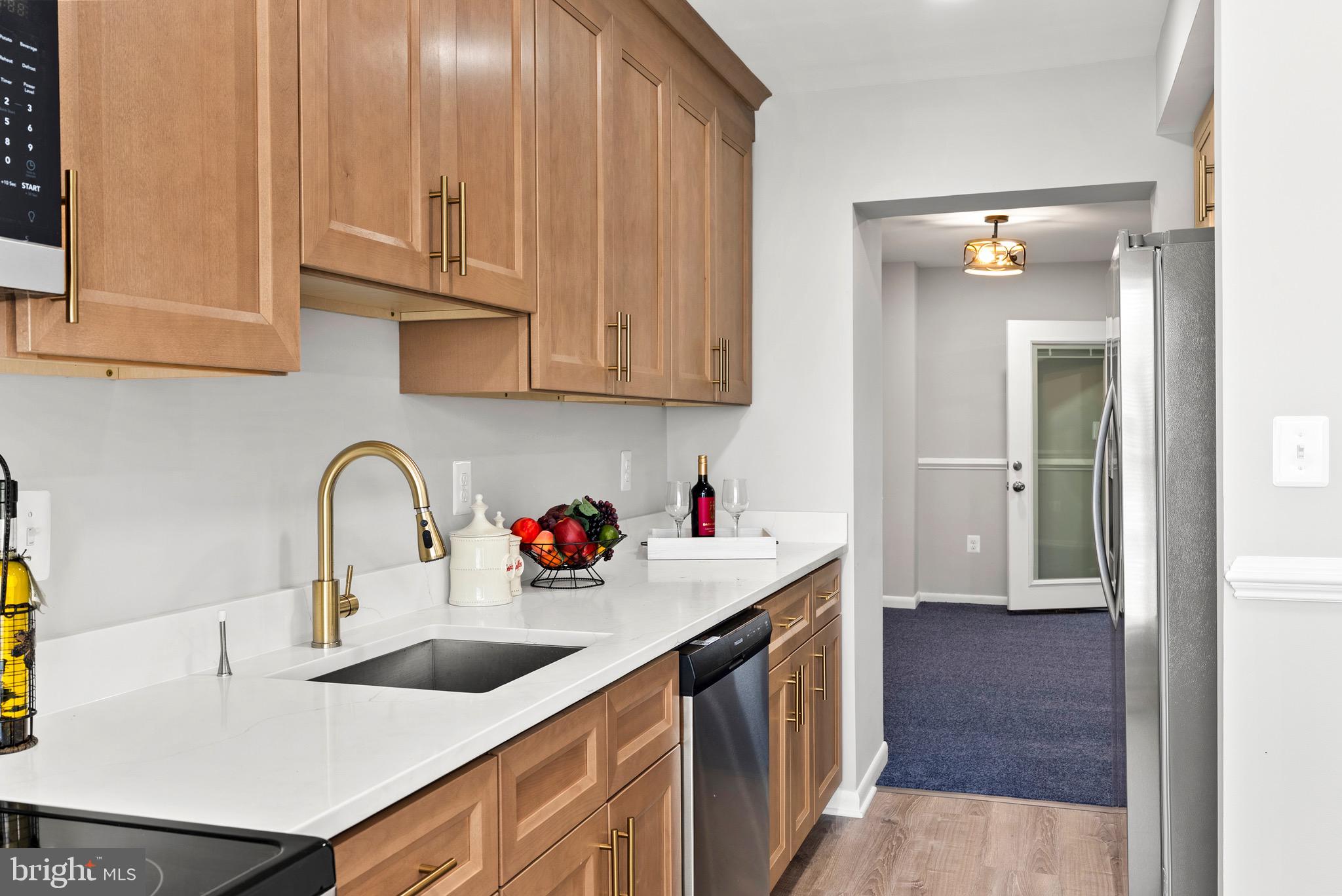 8916 Trimble Way Baltimore, MD 21237 - Photo 6 of 26