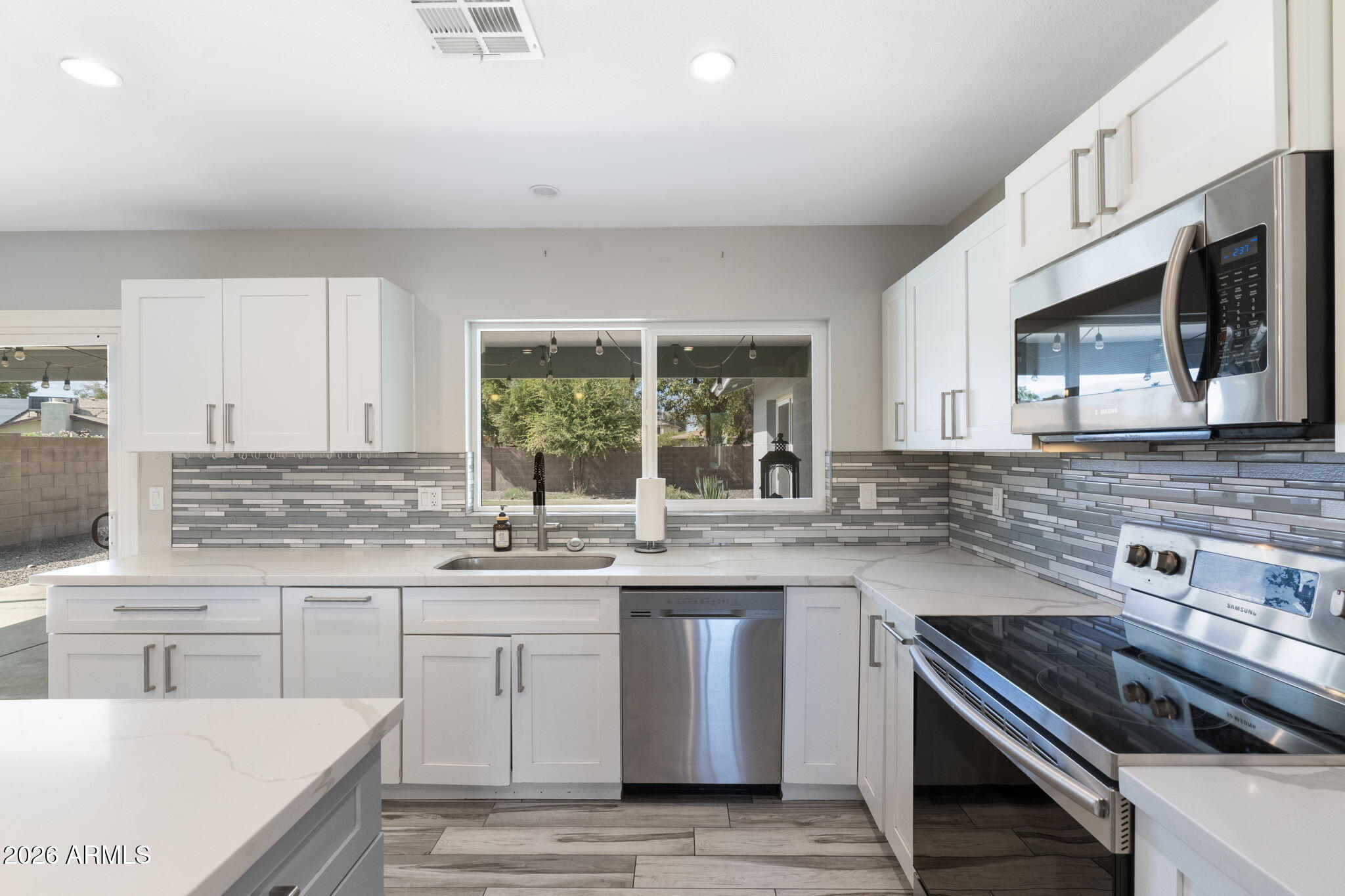 6-web-or-mls-DSC04886