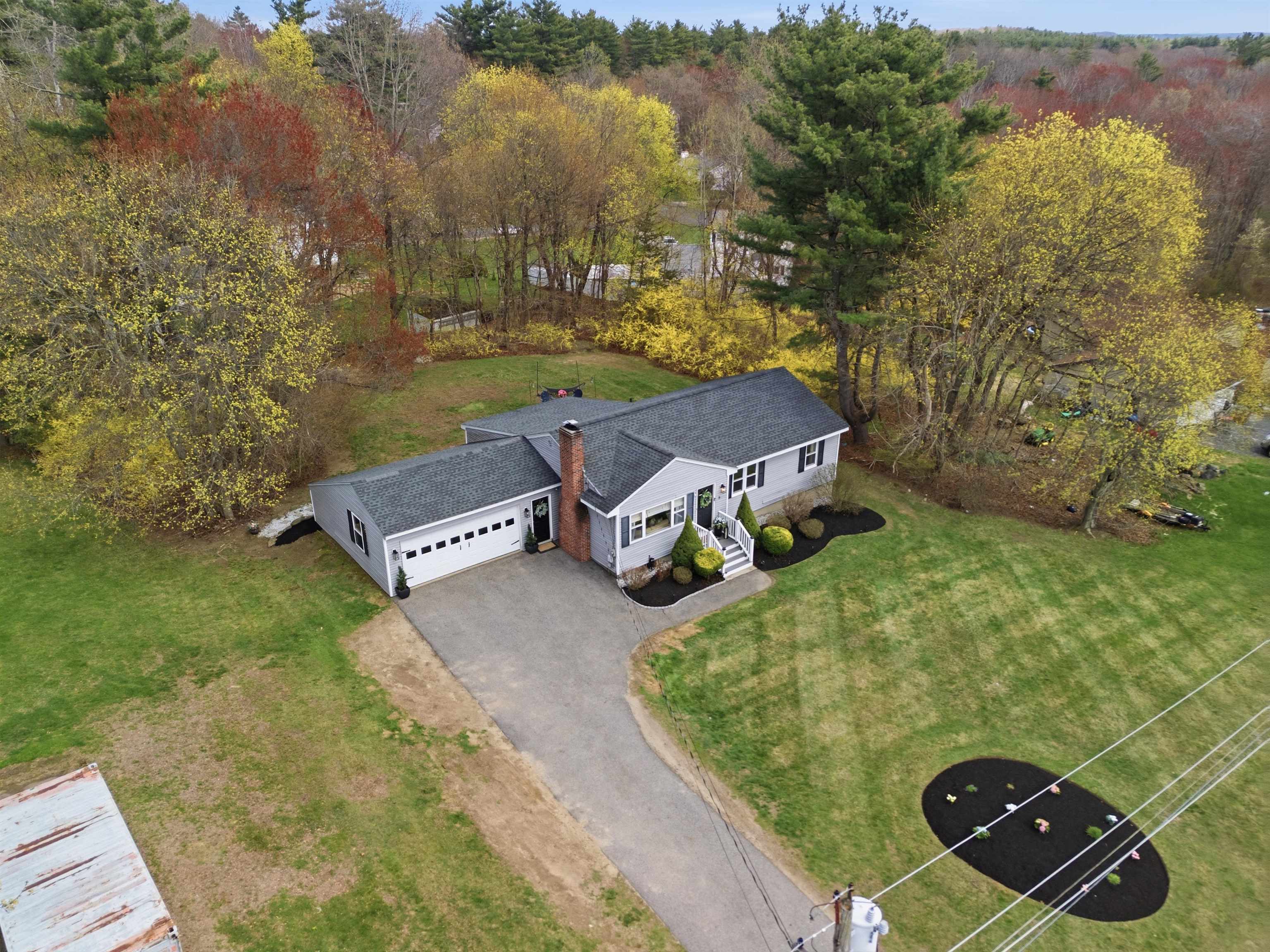 9 Scottsdale Road Atkinson, NH 03811 - Photo 32 of 41